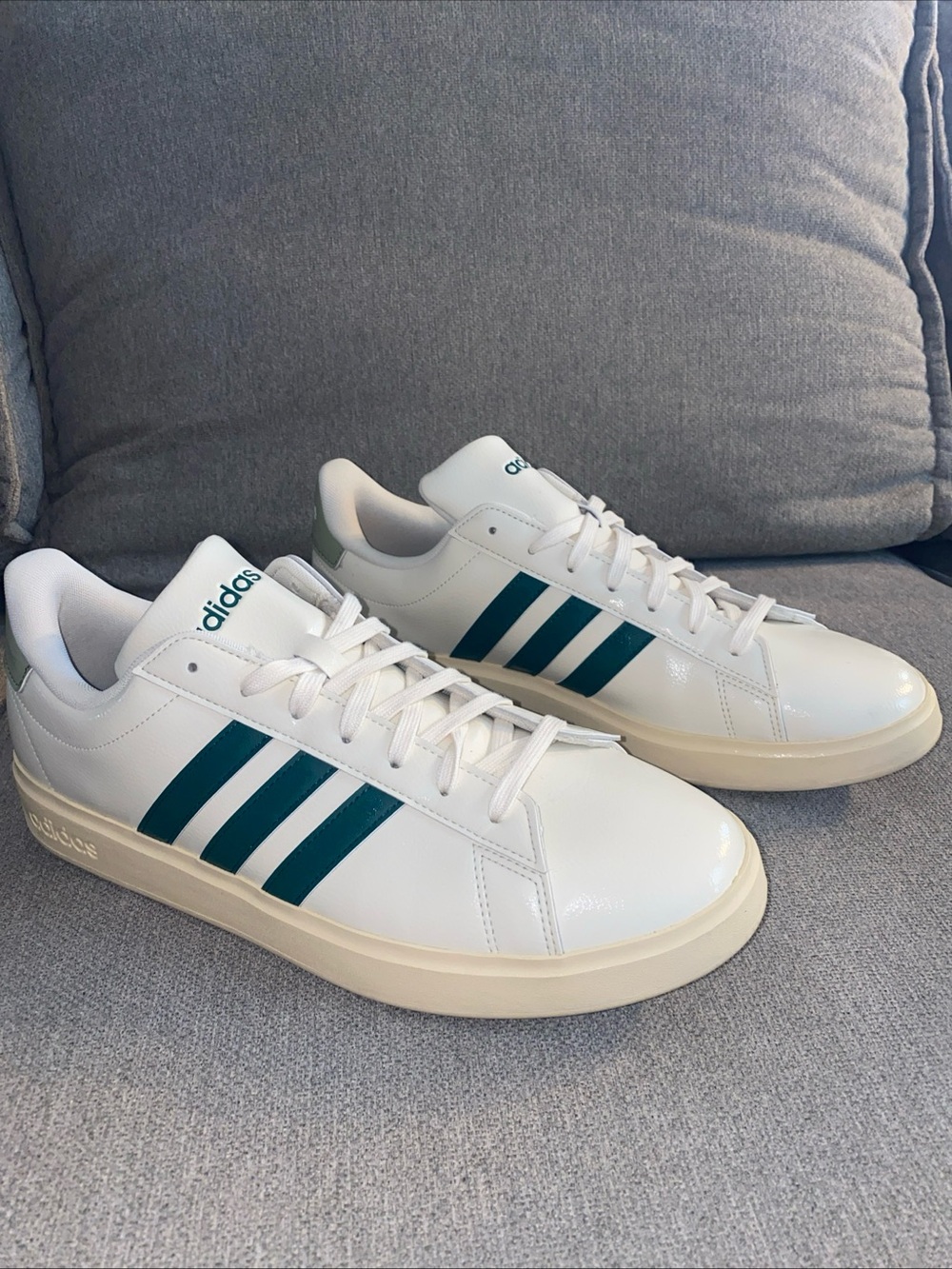 adidas Grand Court 2.0 Off-White Sneakers with Collegiate Green Stripes
